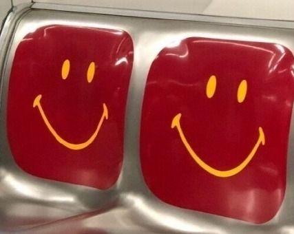 吃瓜现场幽默文案,笑料百出，欢乐无限