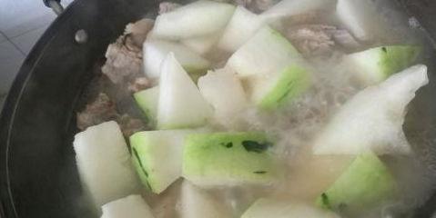 吃咸瓜喝粥,传统美食的养生智慧