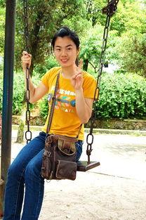 吃瓜少女大秋千